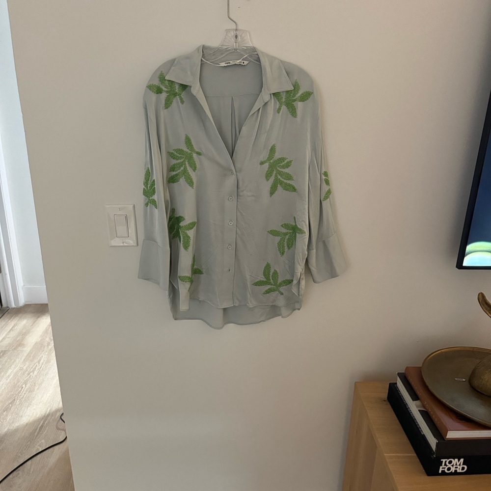 Zara Elevated lounge set - Picture 3 of 10